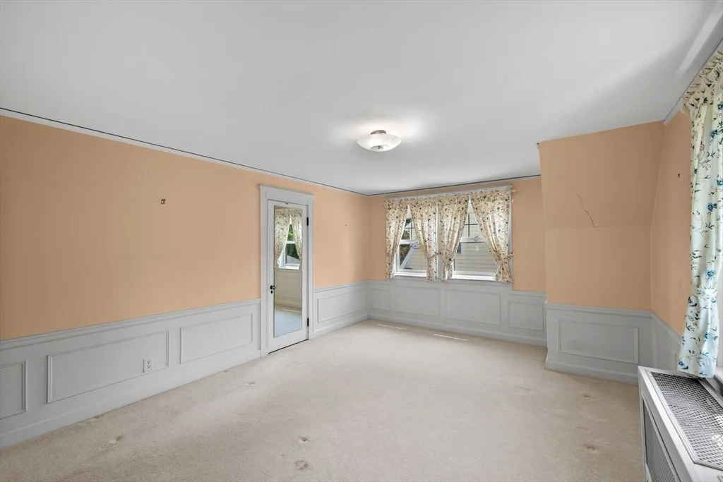 Photo of 10 Charlotte Road