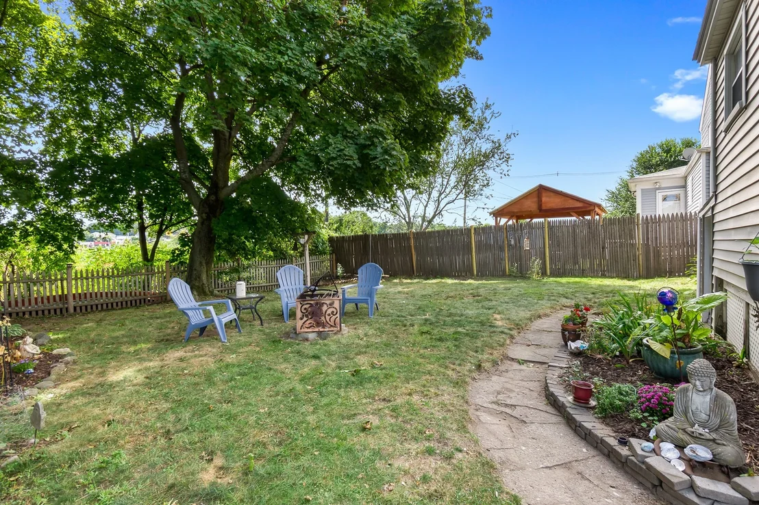 Photo of 5 Walcott Rd