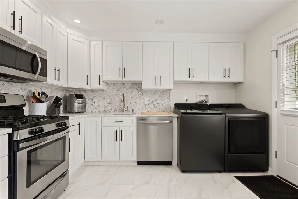 Photo of 8 Viking Drive