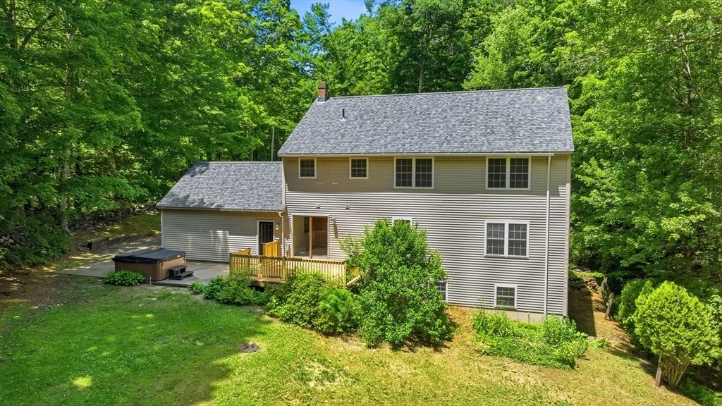 Photo of 60 Bartlett Lane