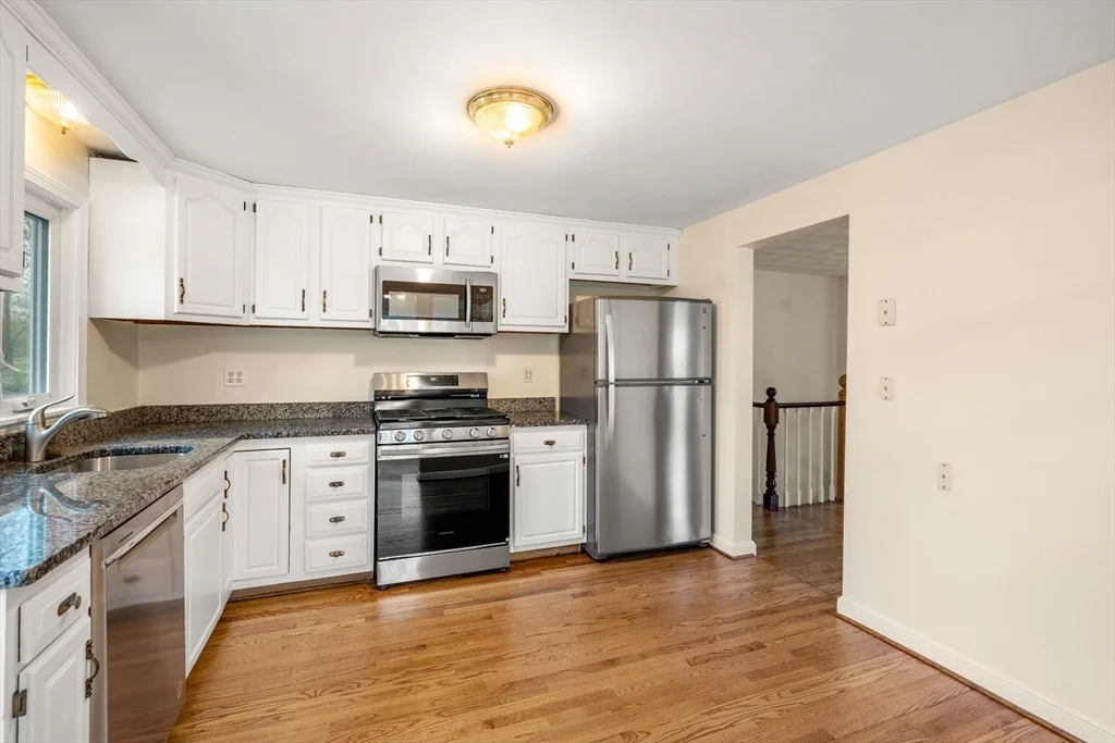 Photo of 125 Lyman Rd