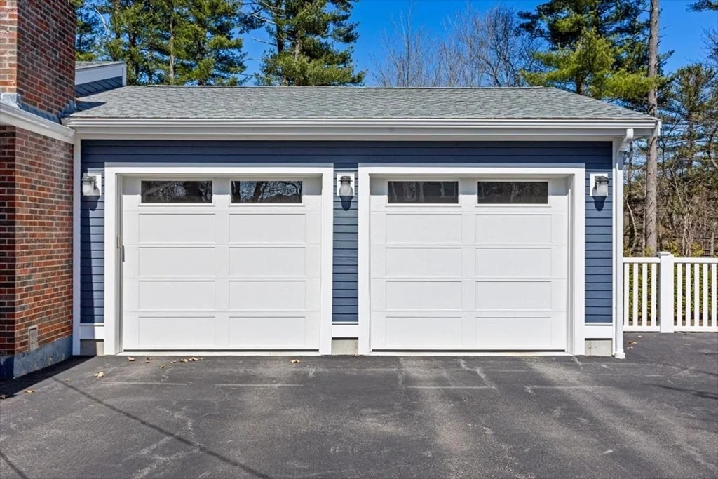 Photo of 7 Peter Hobart Dr