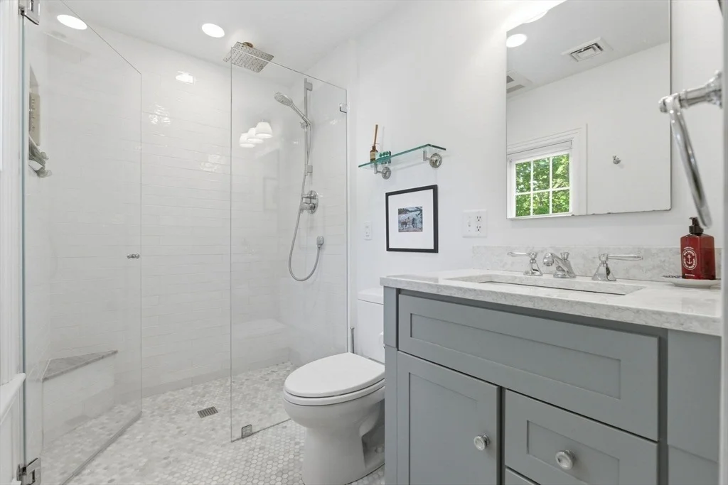 Photo of 120 Summer Ave