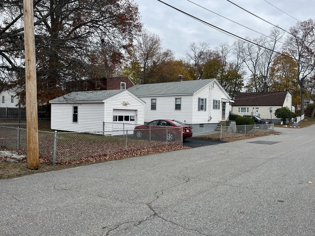 Photo of 27 Joyce Avenue