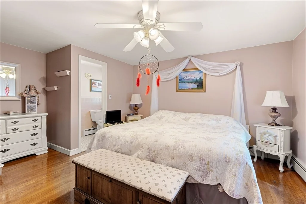 Photo of 15 Barnes Circle