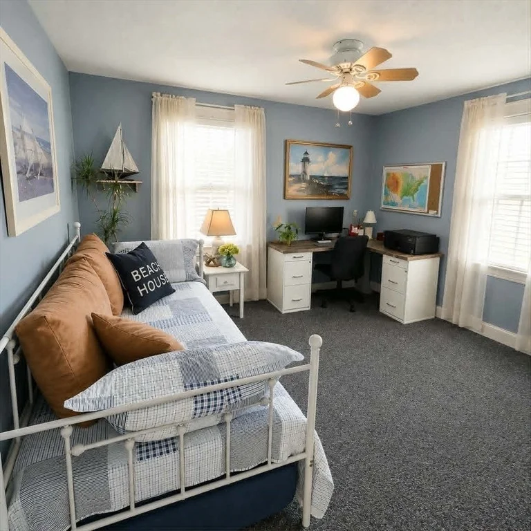 Photo of 18 Hunnewell Rd