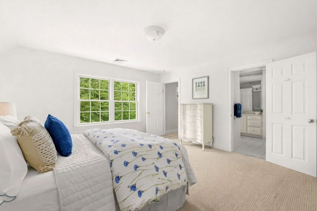 Photo of 1 Puddingstone Cir