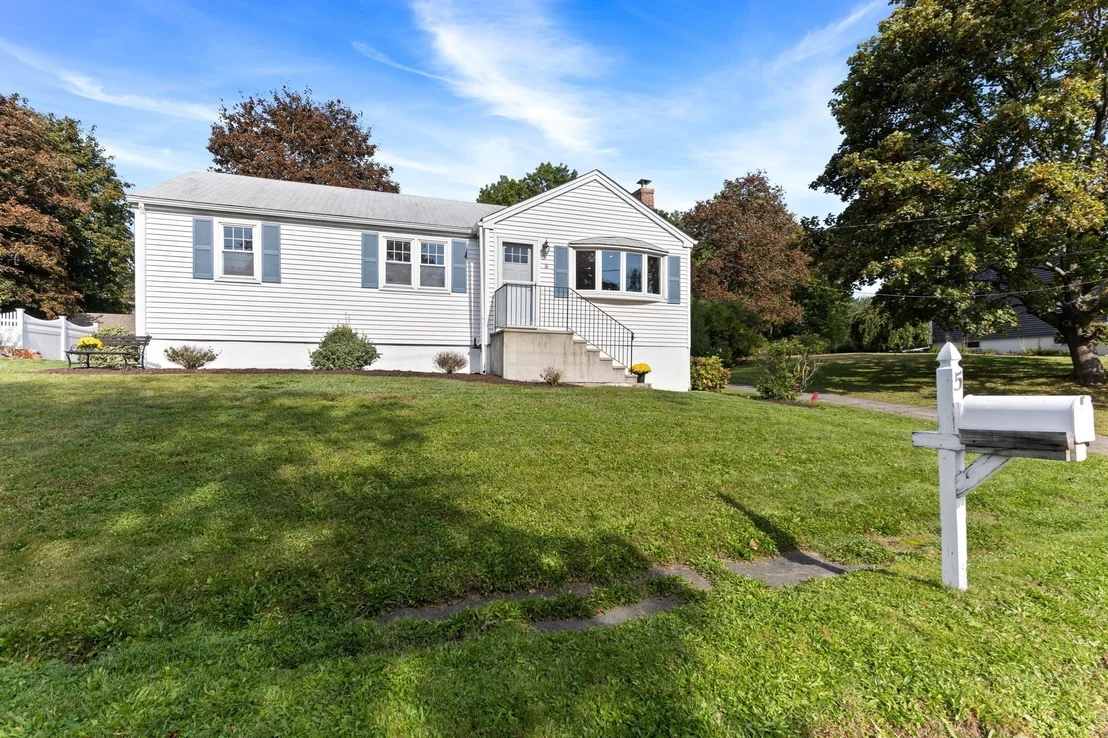Photo of 5 Sachem Road