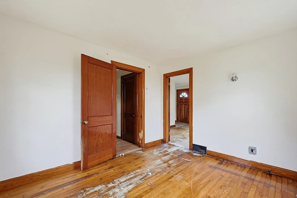 Photo of 321 Townsend Hill Rd