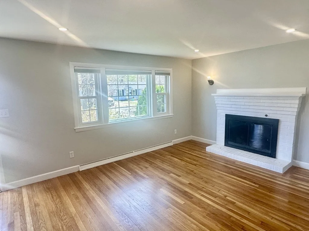 Photo of 227 Winter St