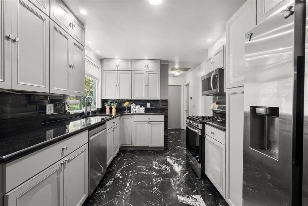 Photo of 117 Malden St