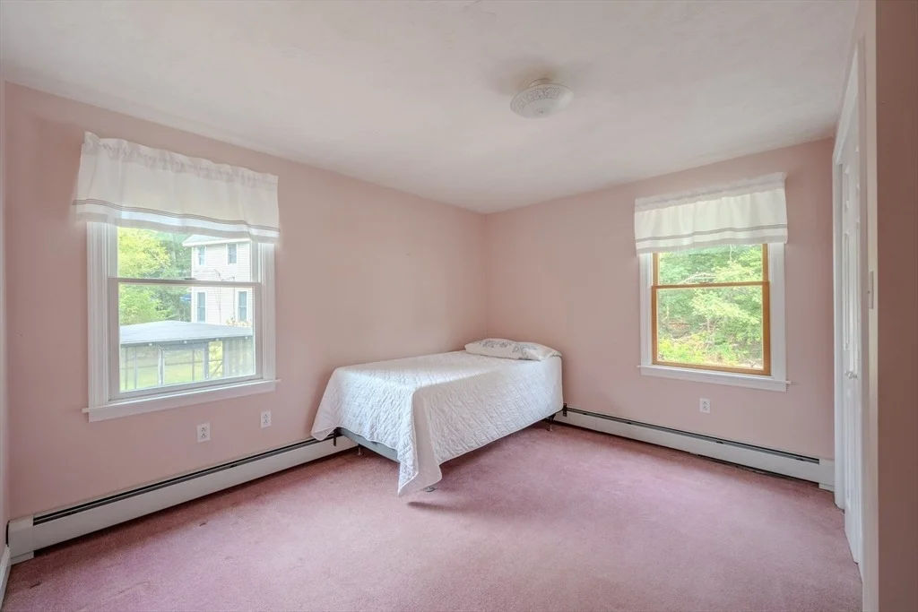 Photo of 2 Scenic Rd