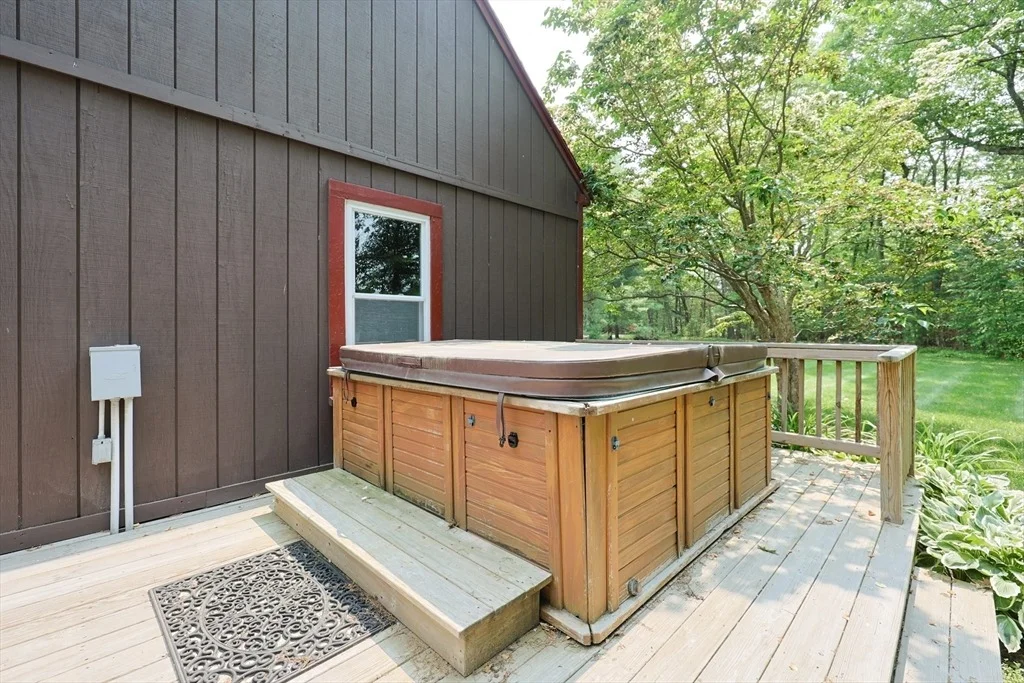 Photo of 16 Birch Ln