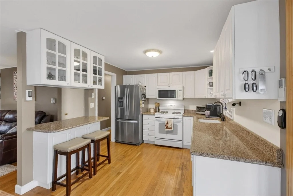 Photo of 649 Elm St