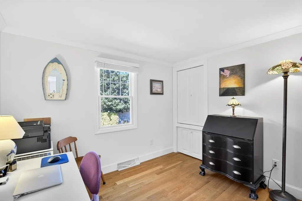 Photo of 35 Shore Dr