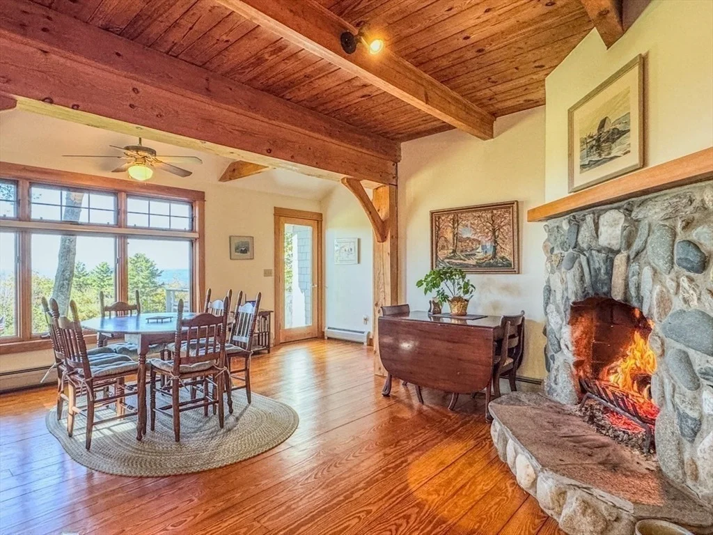 Photo of 261 Old Wendell Road