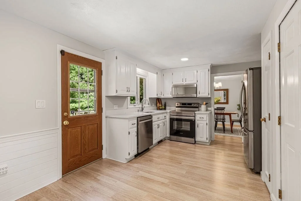Photo of 394 Old Farm Rd