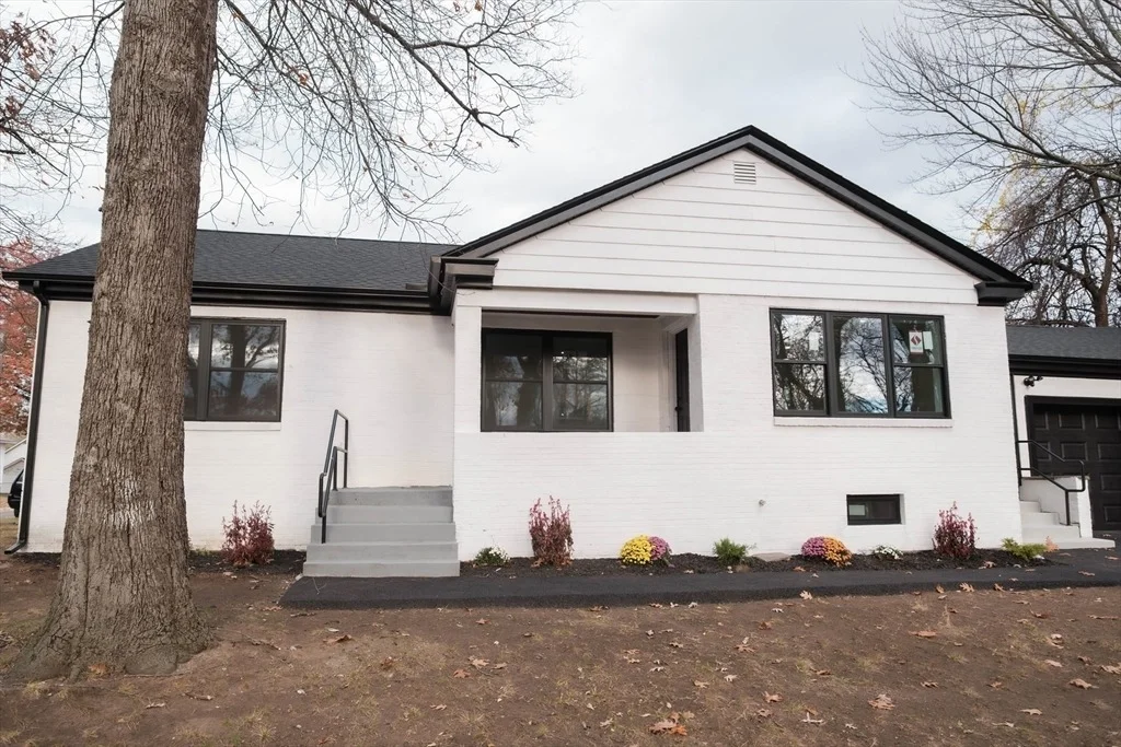 Photo of 181 Freeman Ter
