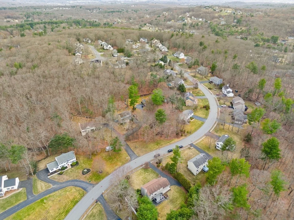 Photo of 16 Christopher Dr