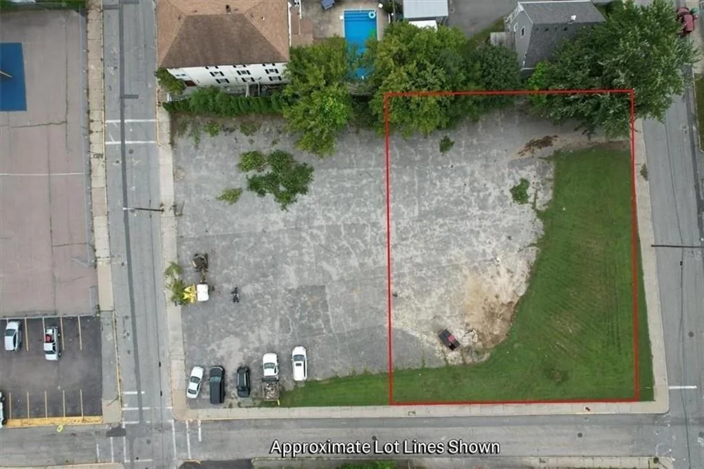 Photo of 0 4th Ave