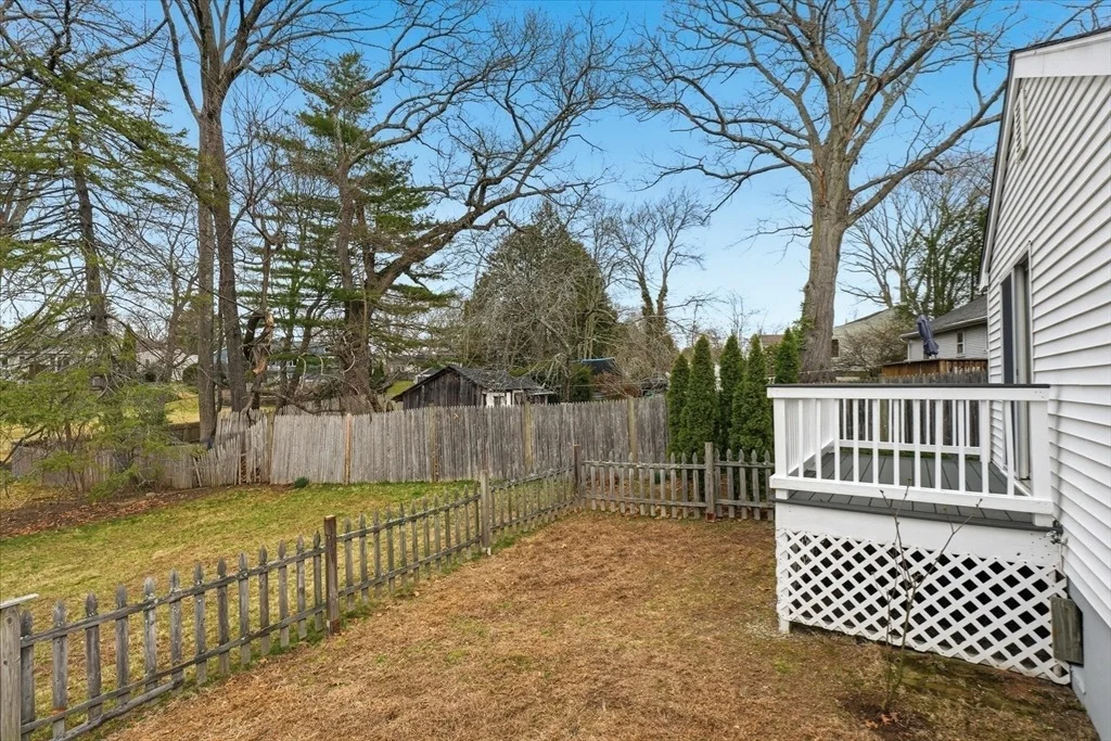 Photo of 223 Edgewater Drive