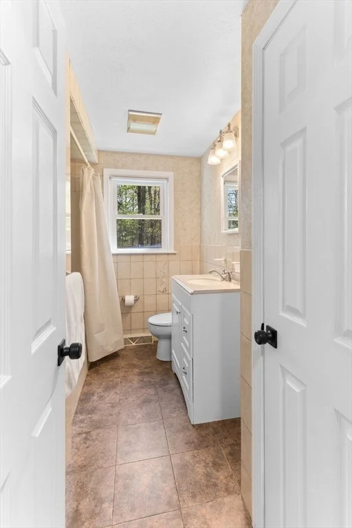 Photo of 15 Phillip Dr