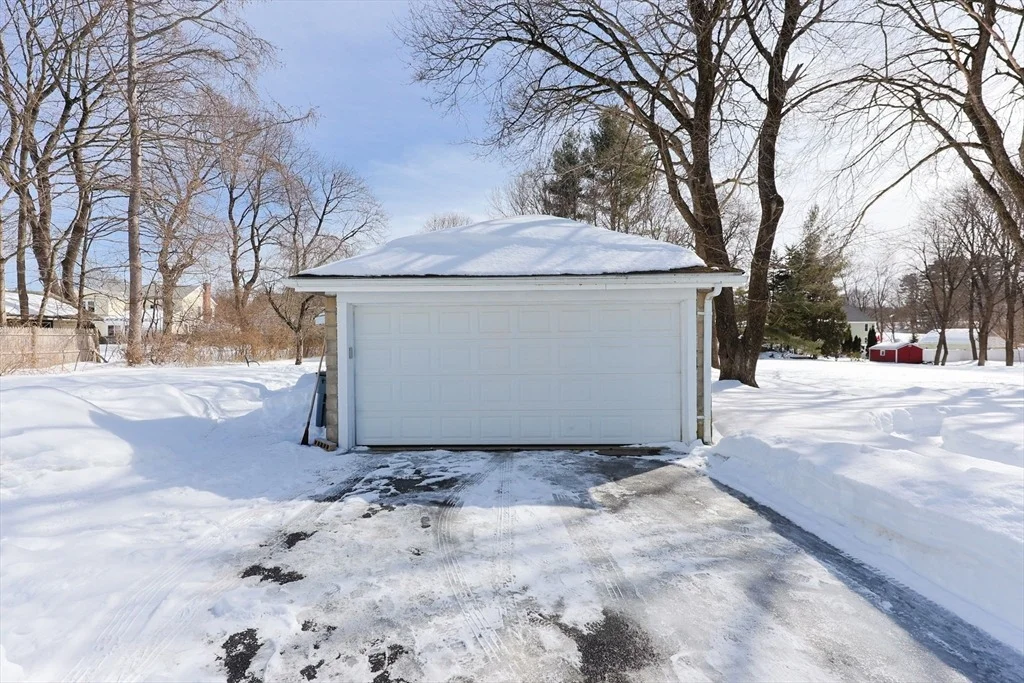 Photo of 50 Riverside Pl