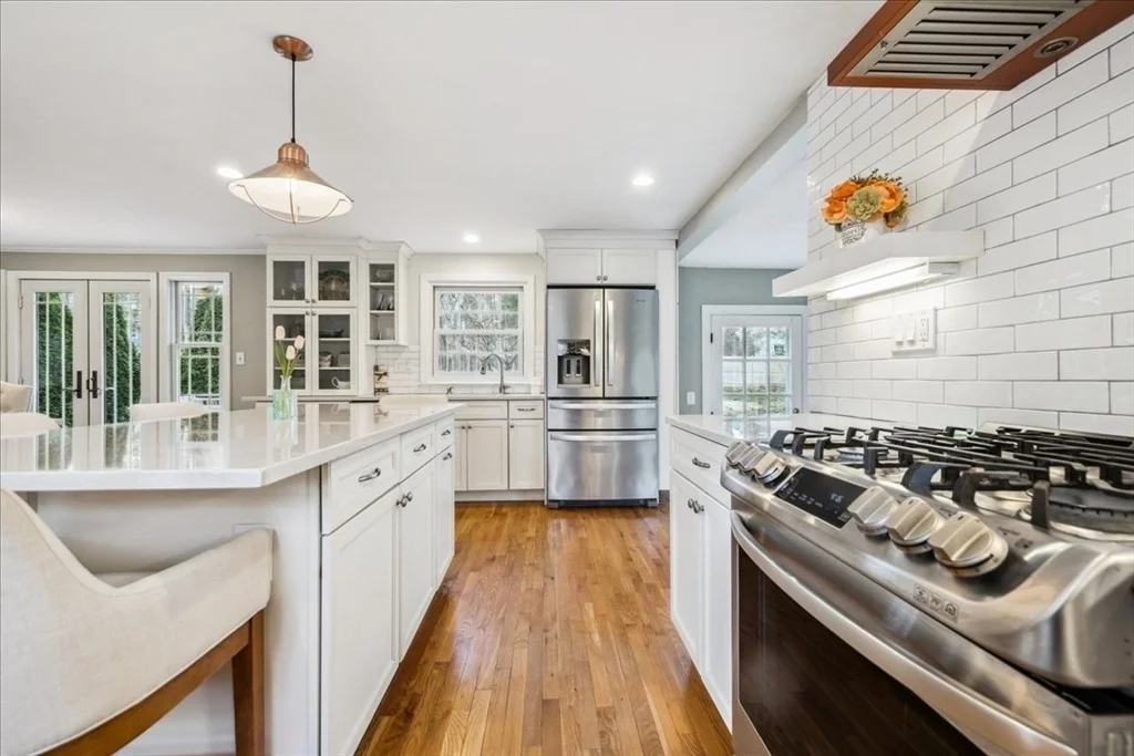 Photo of 12 Longmeadow Rd
