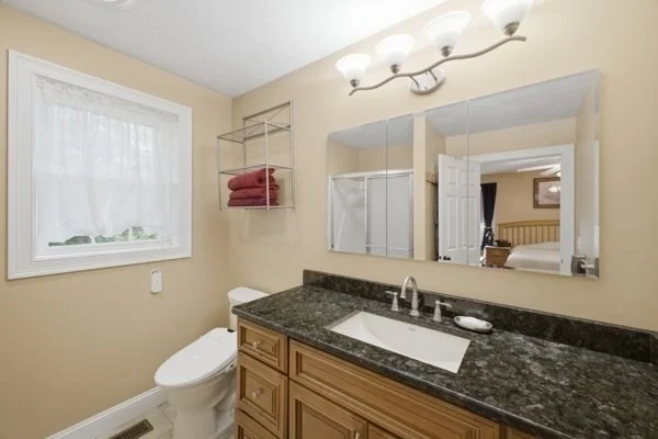 Photo of 273 Maple Ave