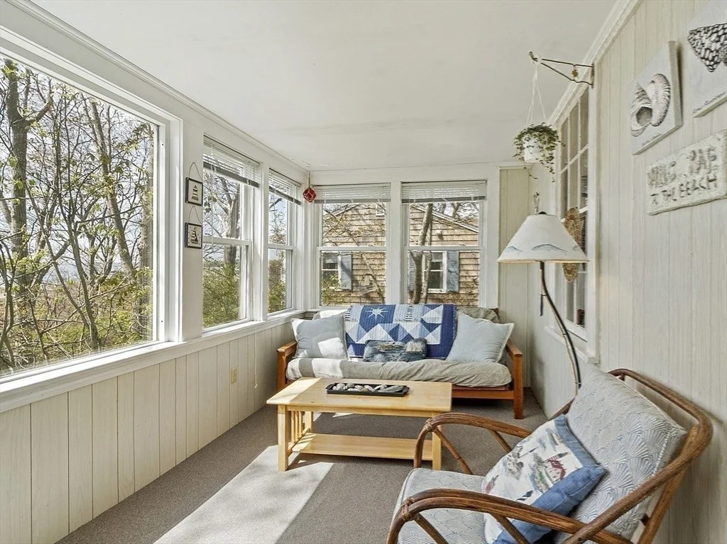Photo of 6 Laurel Acres
