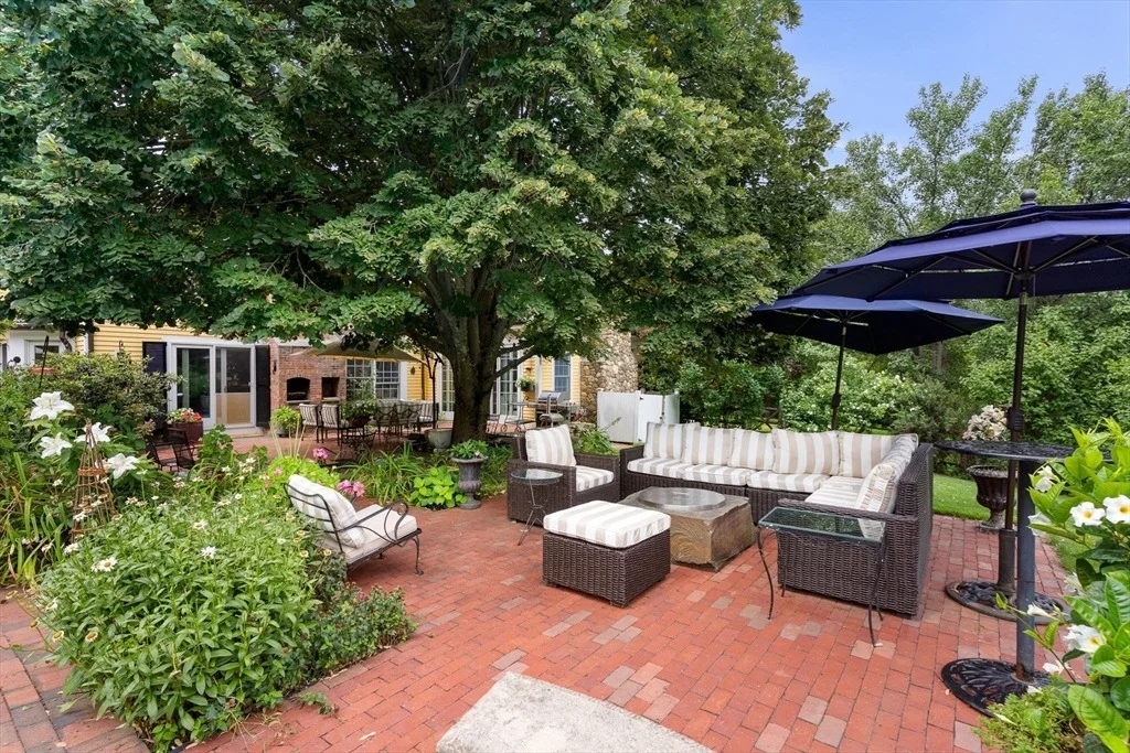 Photo of 155 Cherry St