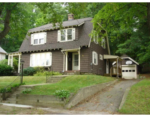 Photo of 16 Columbine Rd