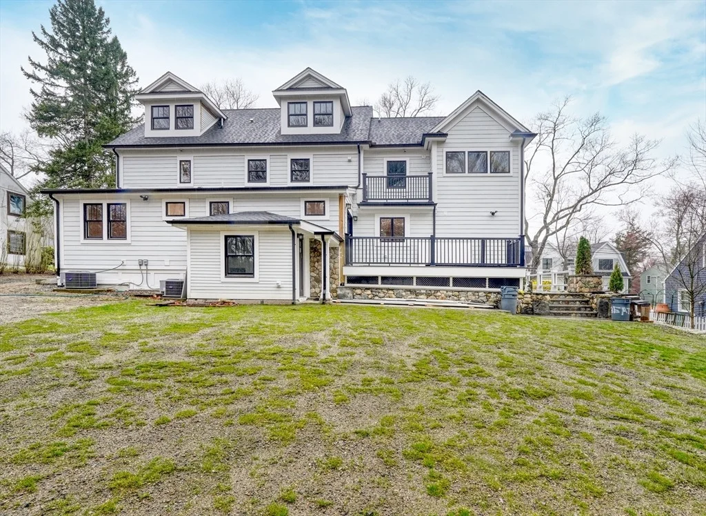 Photo of 111 Cedar St