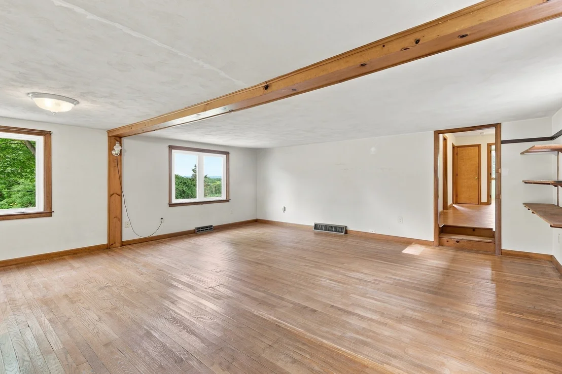 Photo of 200 Hockanum Rd