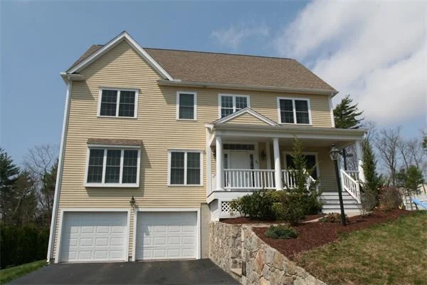 Photo of 751 Samuel Drive