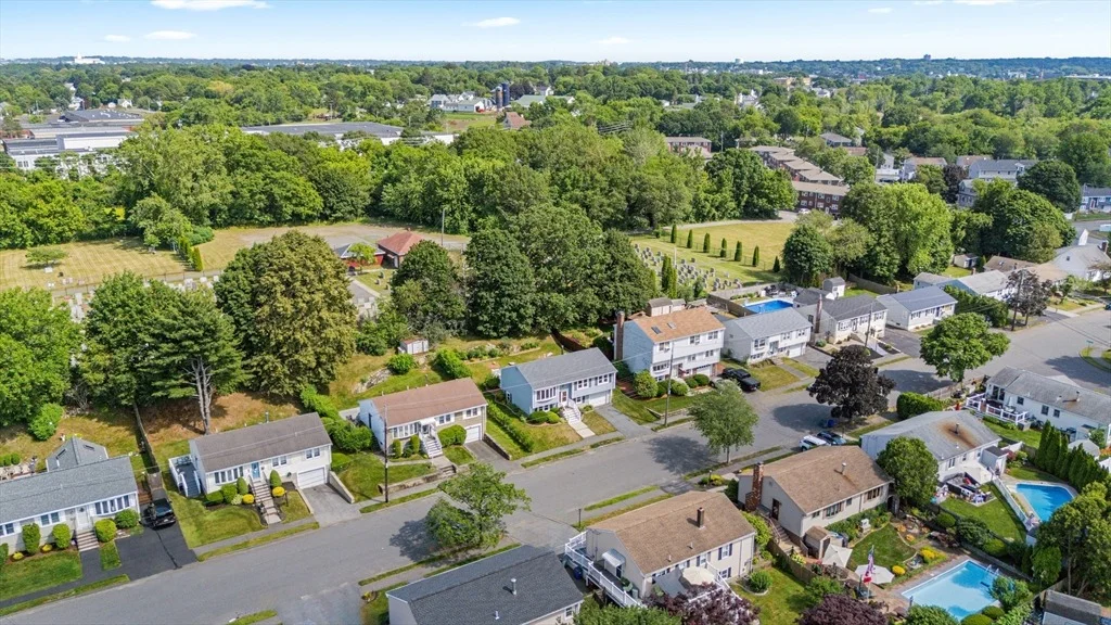 Photo of 15 Wiseman Dr
