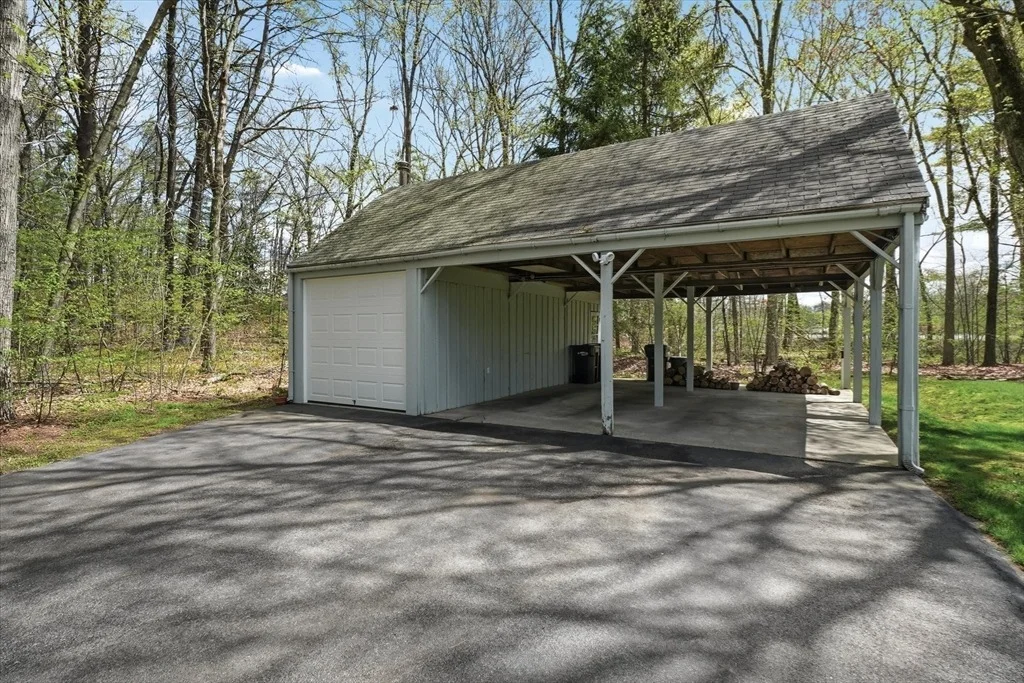 Photo of 10 Lenway Rd