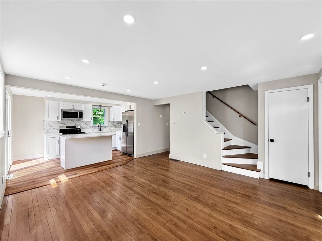 Photo of 6 Anthony Rd