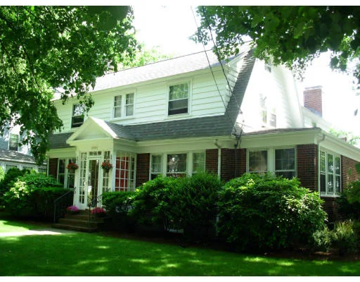 Photo of 175 Warren Rd