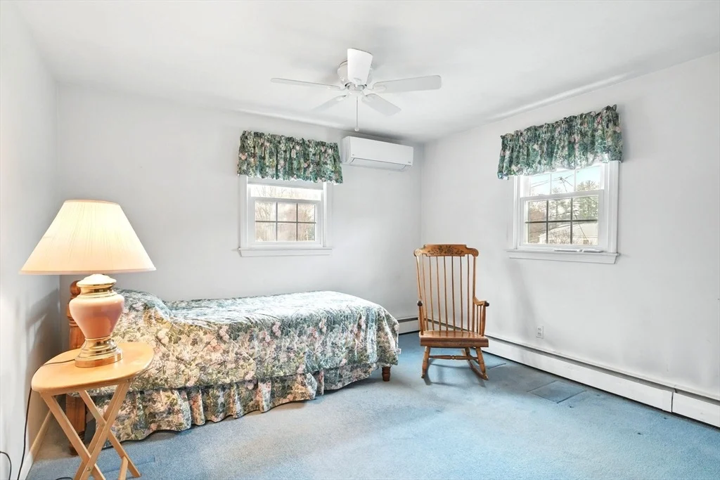 Photo of 48 Longwood Dr