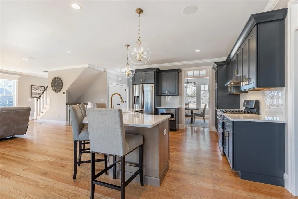 Photo of 10 Rochambeau Ave