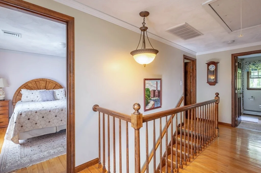 Photo of 127 Catamount Rd