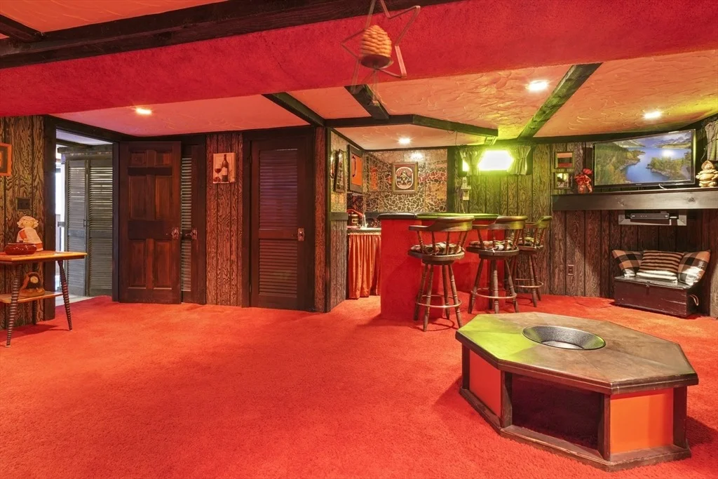 Photo of 81 Elm St