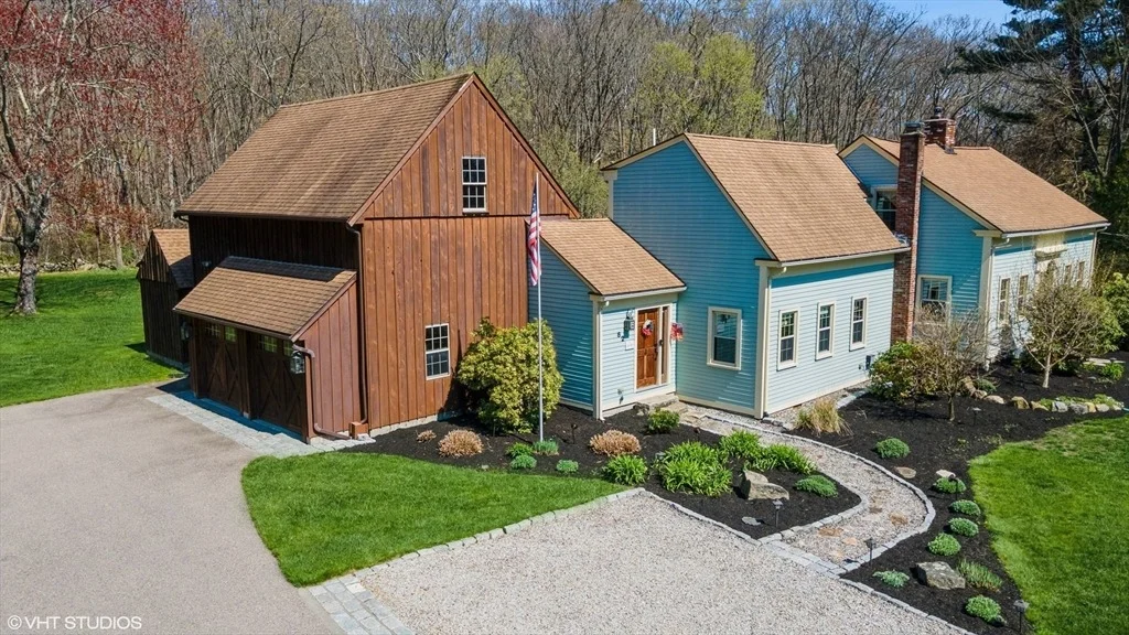 Photo of 82 Chestnut Hill Rd