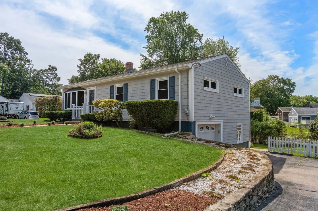 Photo of 8 Benelli St