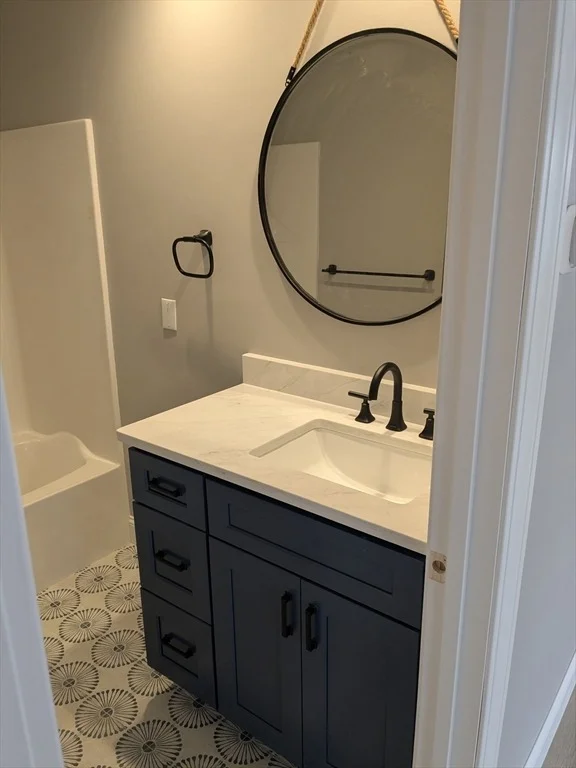 Photo of 15 Blithewood Ave