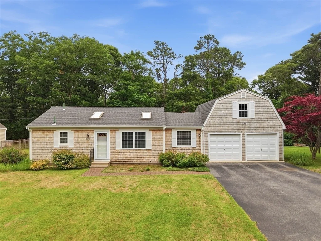 Photo of 40 Cape Cod Lane