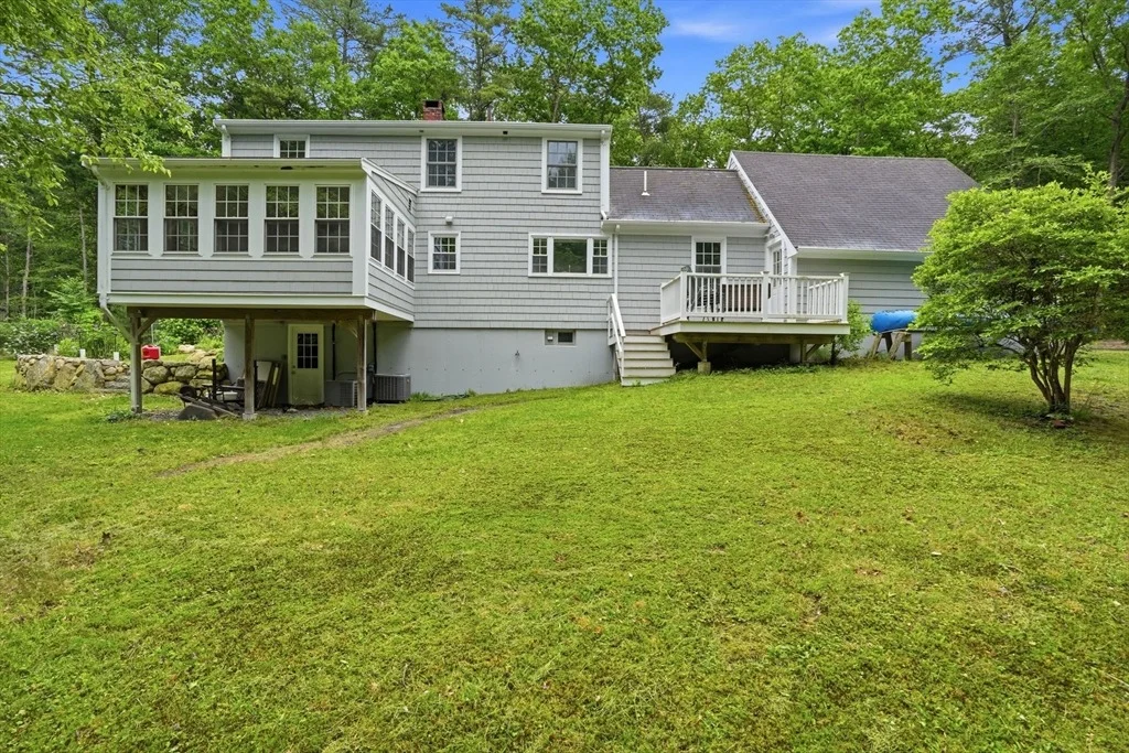 Photo of 147 Forest St