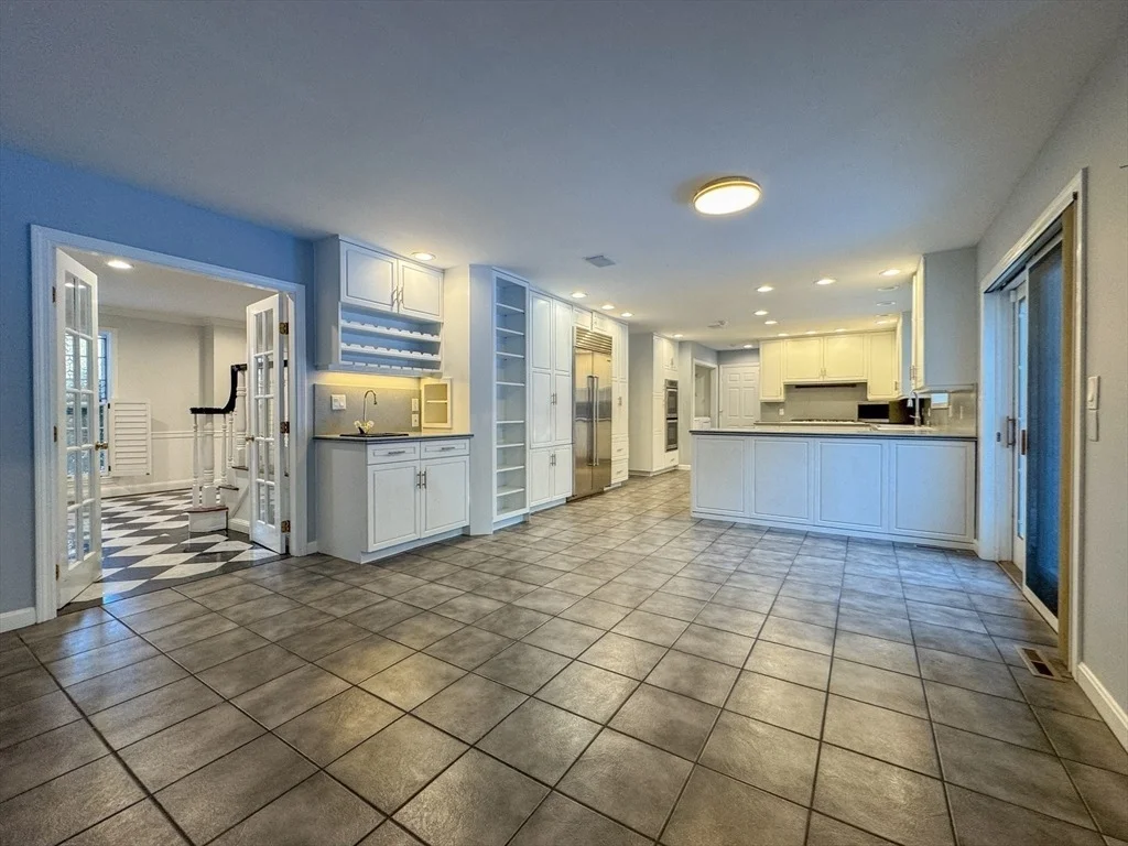 Photo of 84 White Birch Way