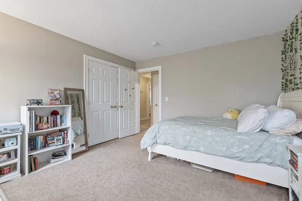 Photo of Unit A at 14 Longview Cir